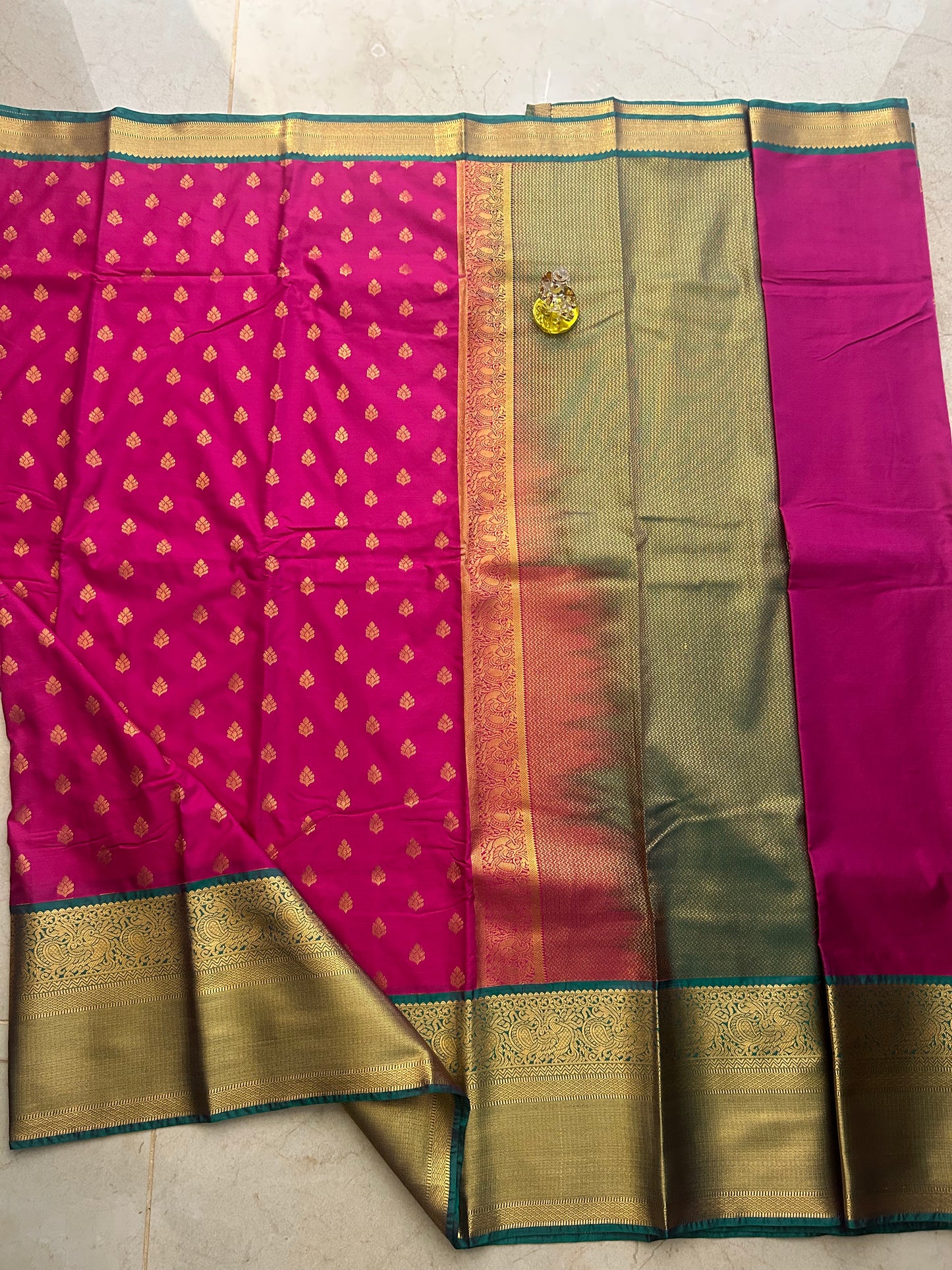 Semi pattu saree