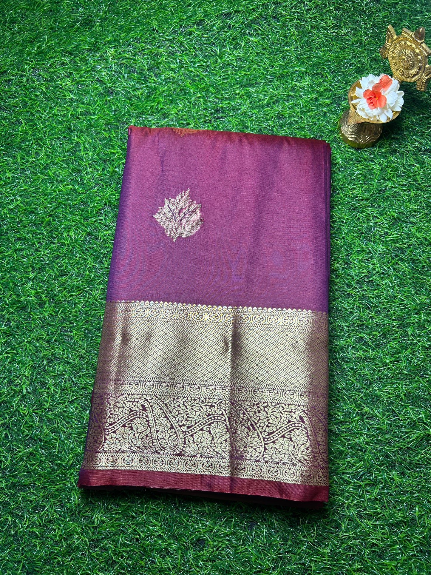 Semi Kanchi pattu