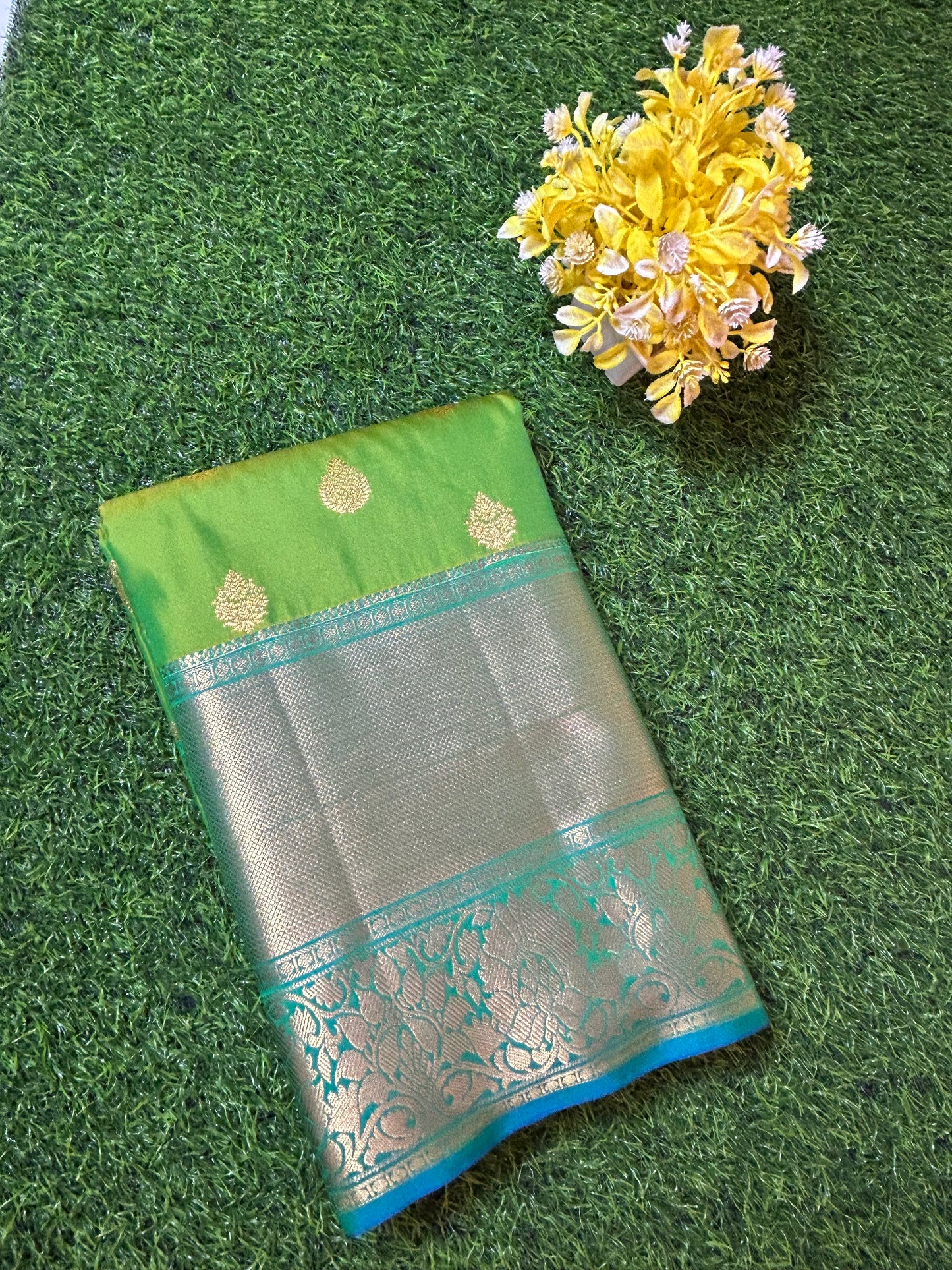 Semi Kanchi pattu